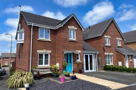 90 St. Ilid's Meadow, Llanharan... 3 bed detached house for sale