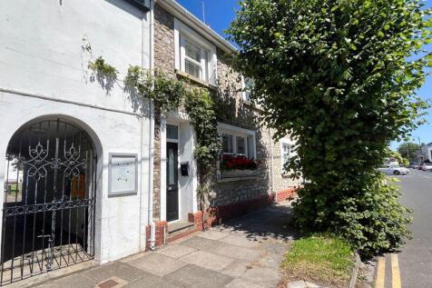 19 Westgate, Cowbridge, The Vale of... 2 bed terraced house for sale