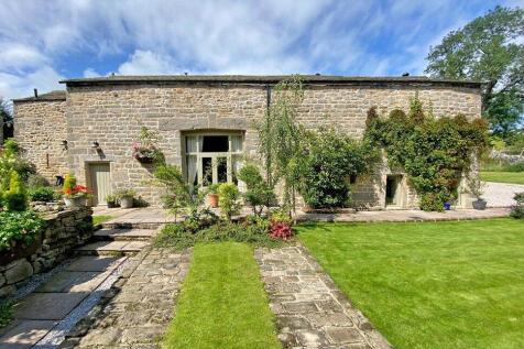 3 bedroom barn conversion for sale