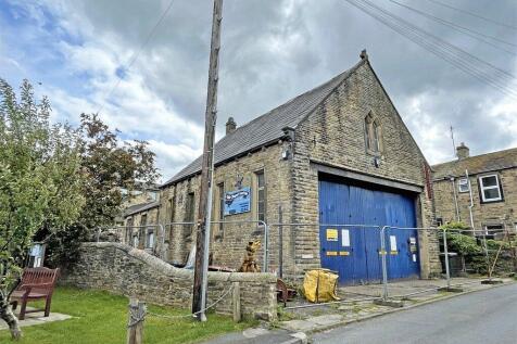 Detached house for sale