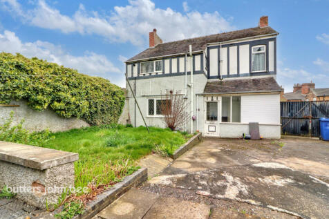 Woodside Place, Milton... 2 bed detached house for sale