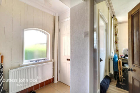 Jacqueline Street, Tunstall... 3 bed detached house for sale