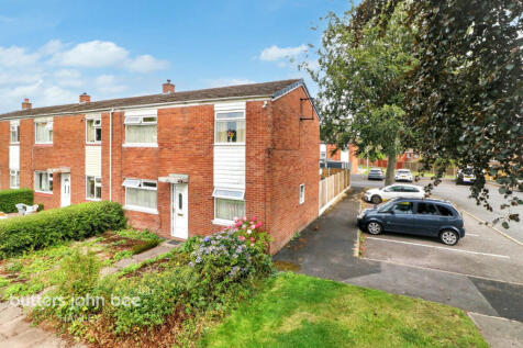3 bedroom end of terrace house for sale
