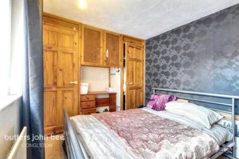 3 bedroom town house for sale