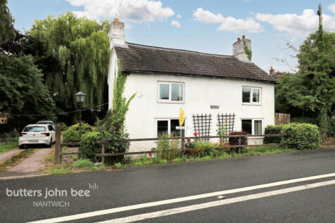 Whitchurch Road, Crewe 2 bed detached house for sale