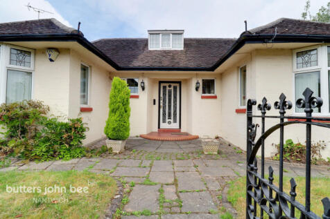 Springfield Drive, Crewe 3 bed bungalow for sale