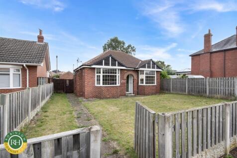 Cedric Road, Edenthorpe, Doncaster 2 bed detached bungalow for sale