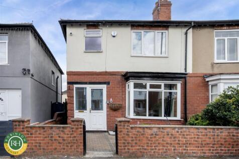 St. Hildas Road, Belle Vue, Doncaster 3 bed semi