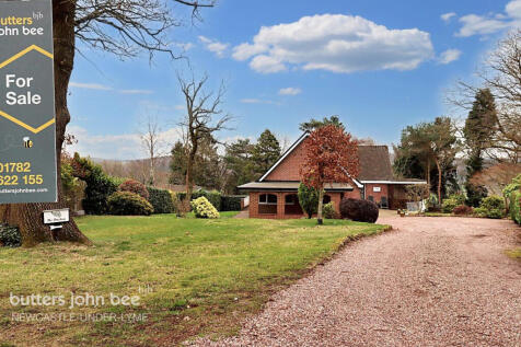 Manor Road, Baldwins Gate 4 bed detached bungalow for sale