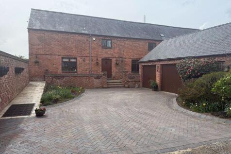 The Granary, Ashfield Court, Ditton... 5 bed barn conversion for sale