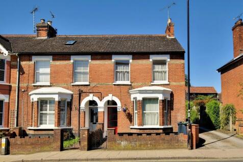 High Street, Dunmow 3 bed end of terrace house for sale