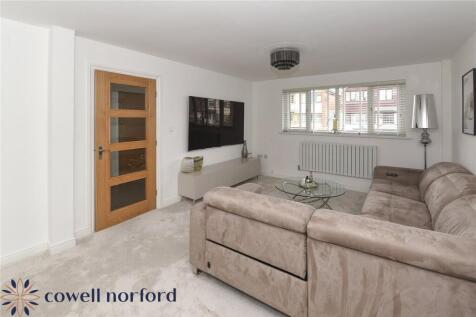 Cranbourne Road, Rochdale OL11 3 bed detached house for sale