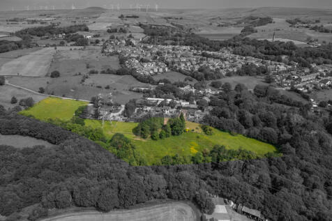 Wolstenholme Fold, Rochdale OL11 3 bed equestrian property for sale