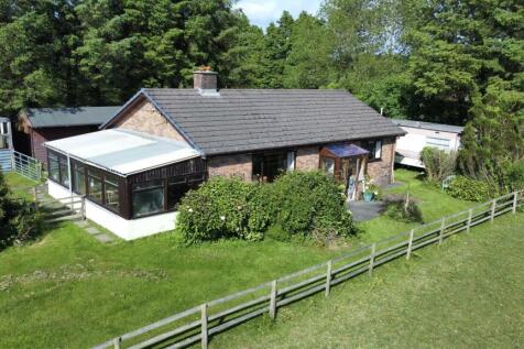 Nebo, Llanon 3 bed property with land for sale