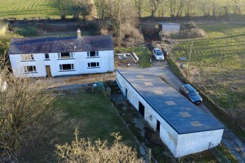 Cilcennin, Lampeter 4 bed property with land for sale