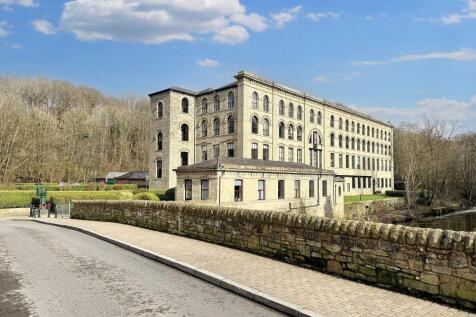 3 bedroom flat for sale
