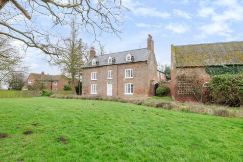 5 bedroom farm house for sale