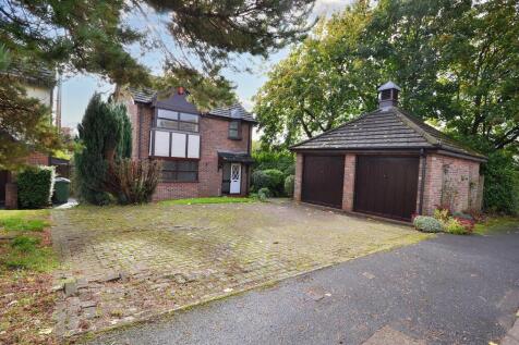 Pembroke Drive, Stone 3 bed detached house for sale