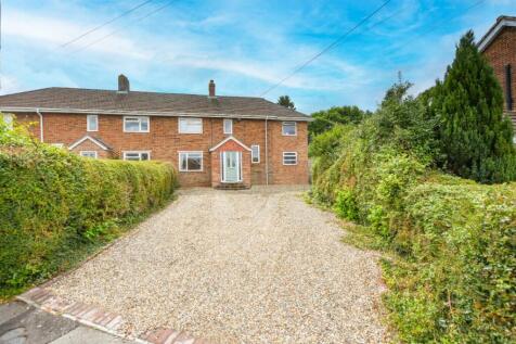 4 bedroom semi-detached house for sale