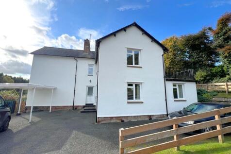Top Flat & 1 Station House 5 bed apartment for sale