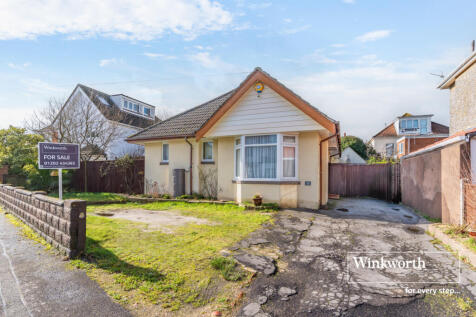 Stourcliffe Avenue, Bournemouth... 3 bed bungalow for sale