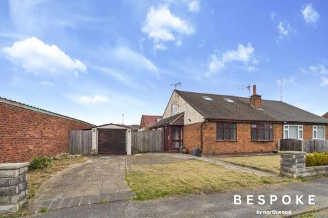 2 bedroom semi-detached bungalow for sale