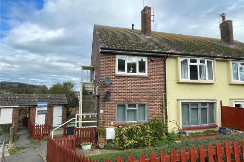 Edgehill Road, Bridport, Dorset, DT6 2 bed apartment for sale