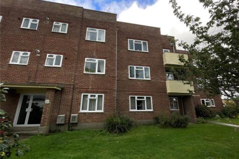 St Swithins Court, Bridport, Dorset, DT6 2 bed apartment for sale
