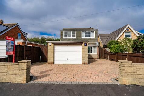 Midfield Road, Humberston, Grimsby... 3 bed detached house for sale