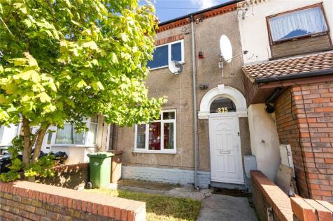 Wellington Street, Grimsby, DN32 3 bed terraced house for sale