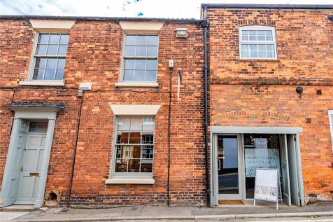 Cemetery Road, Laceby, Grimsby... 2 bed terraced house for sale