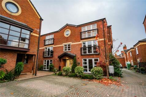 Wellowgate Mews, GRIMSBY... 2 bed apartment for sale