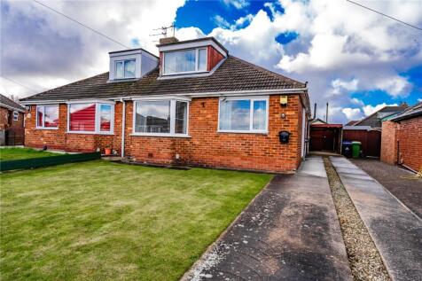 The Ridgeway, Grimsby, Lincolnshire... 2 bed bungalow for sale