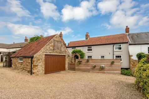 Main Street, Holwell, Melton Mowbray 2 bed terraced house for sale