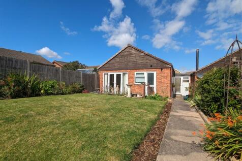 Cranmere Road, Melton Mowbray 2 bed detached bungalow for sale