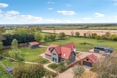 Shucklow Hill, Little Horwood 6 bed detached house for sale