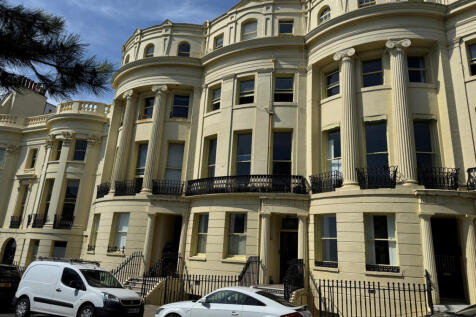 Brunswick Square, Hove 1 bed apartment for sale
