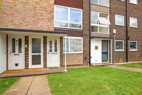 Wokingham Road, Bracknell, Berkshire... 2 bed apartment for sale