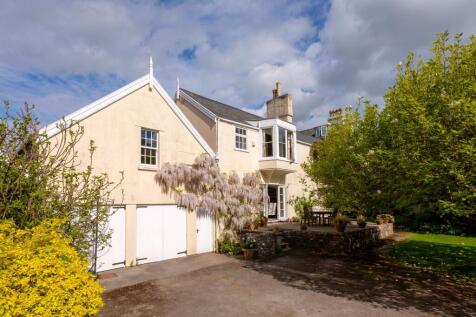 Brockely Chase, Cleeve, BS49 6 bed house for sale