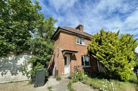 White Street, West Lavington, Devizes 2 bed semi