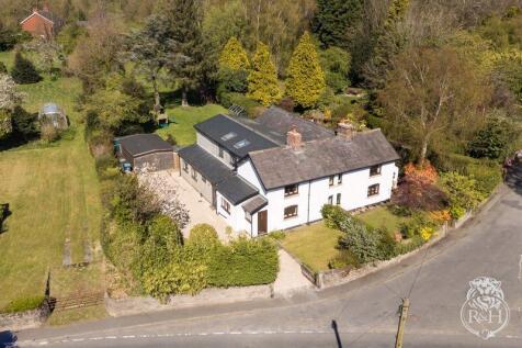 4 bedroom cottage for sale