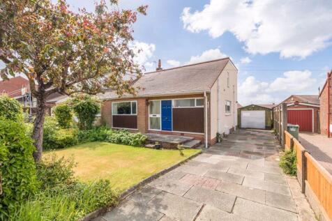 3 bedroom semi-detached bungalow for sale
