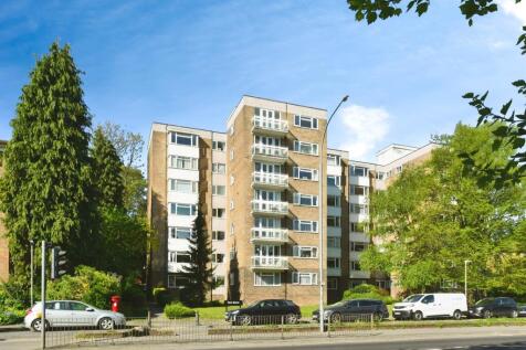2 bedroom flat for sale