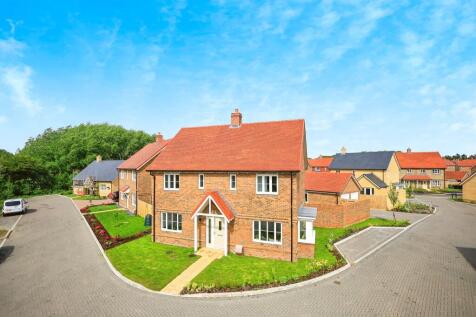 5 bedroom detached house for sale