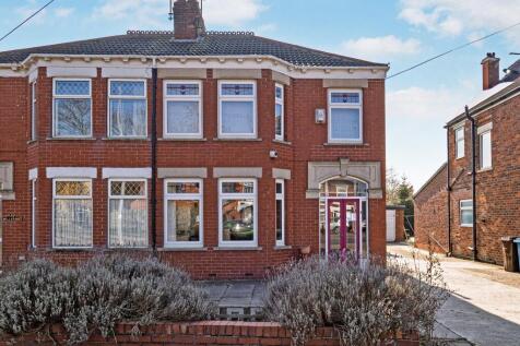 3 bedroom semi-detached house for sale
