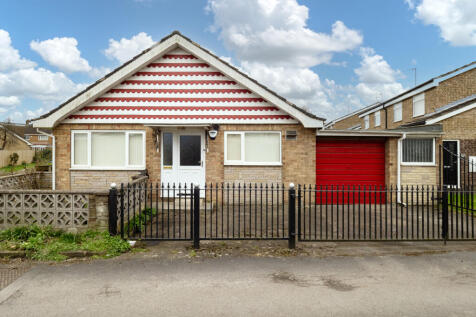 2 bedroom detached bungalow for sale