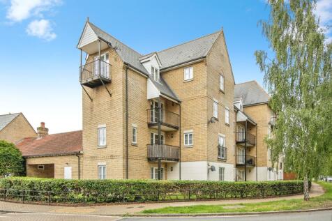 2 bedroom ground floor flat for sale