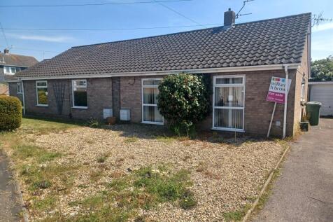 2 bedroom semi-detached bungalow for sale