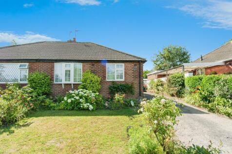 2 bedroom semi-detached bungalow for sale