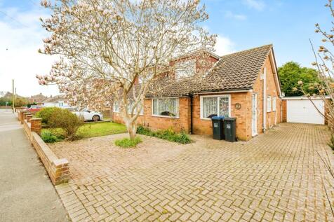 2 bedroom bungalow for sale